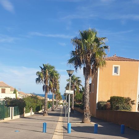 T2 Vue Mer Avec Parking Prive Saint-Pierre-la-Mer  Exterior foto