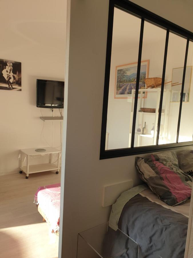 T2 Vue Mer Avec Parking Prive Saint-Pierre-la-Mer  Exterior foto