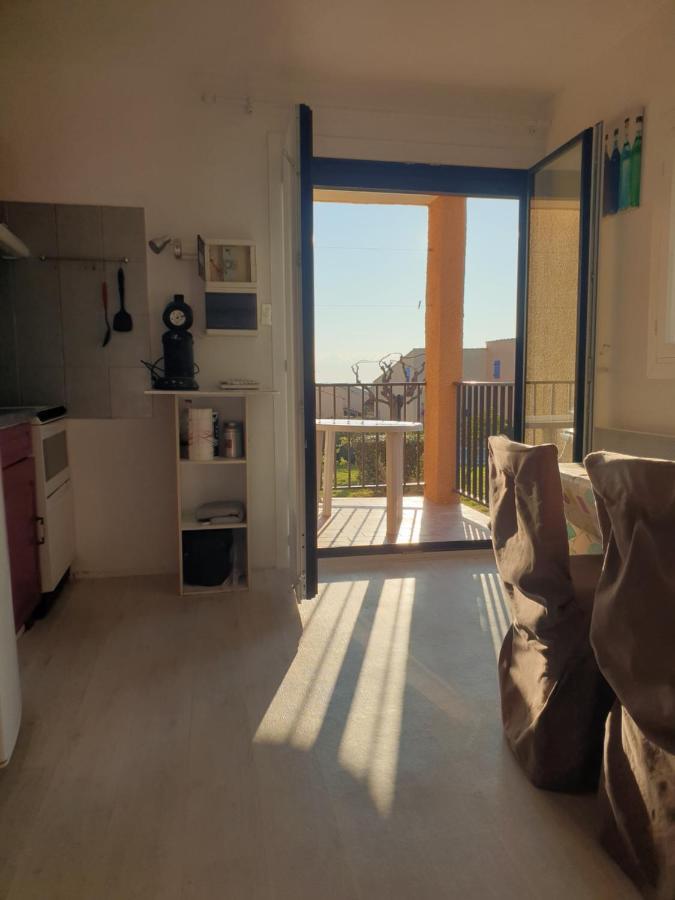 T2 Vue Mer Avec Parking Prive Saint-Pierre-la-Mer  Exterior foto